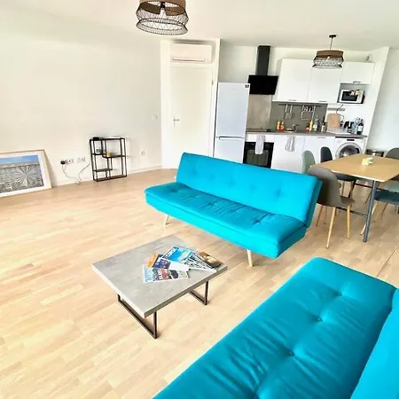 Apartment Spacieux - Terrasse Vue Mer, Au Soleil Ajaccio (Corsica)